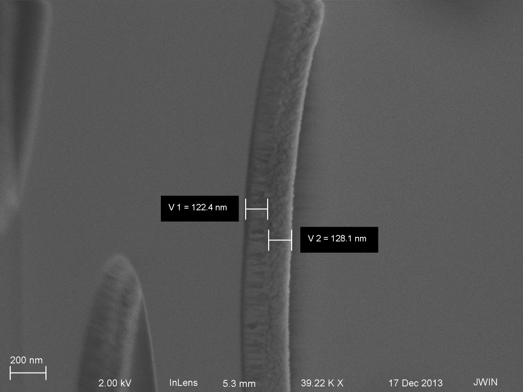 Crossection of Micropore with 200nm? MgF2 film.